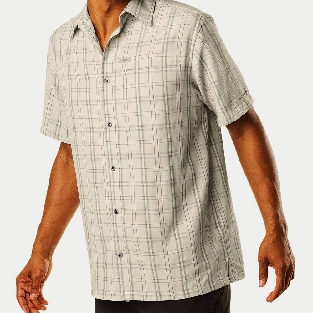 Columbia Round Trip Hiking Plaid Button-Up Shirt, Men's Medium, Tan/Green